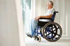 Jak dobrać wózek inwalidzki? Dofinansowania na zakup wózka inwalidzkiego